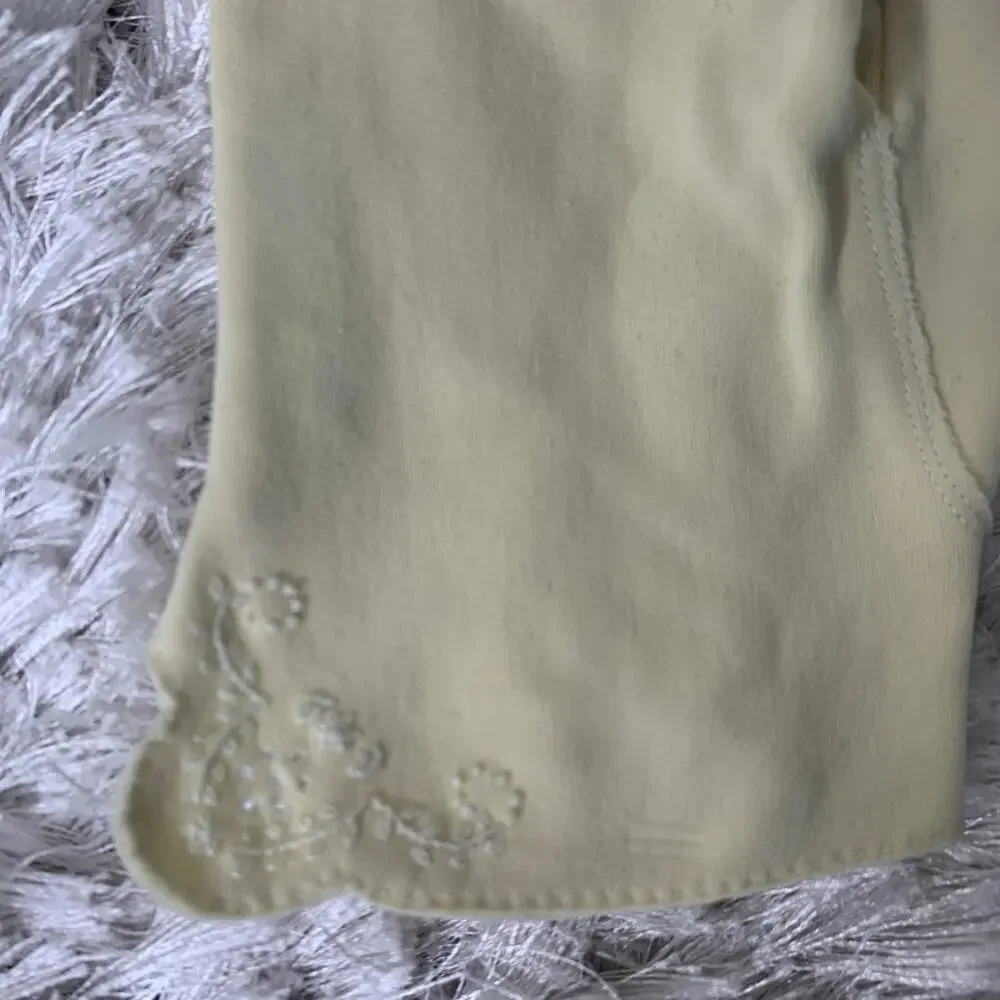 50s 60s Ivory Short White Gloves Embroidered OSFM